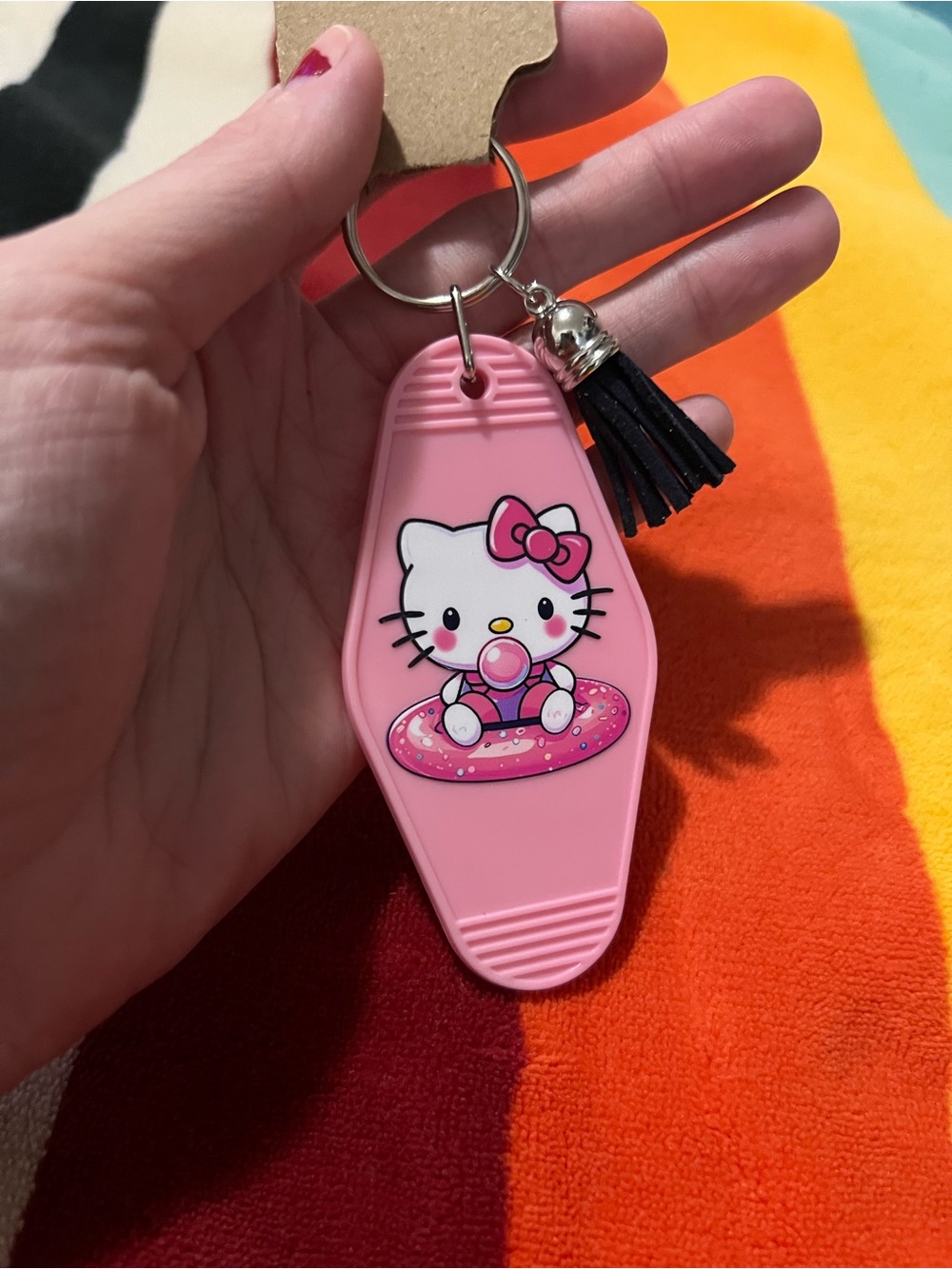 Hello Kitty Keychain 🫧 - Picture 2 of 4